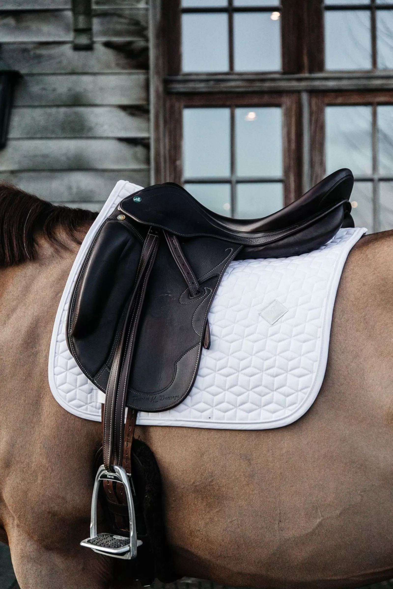 kentucky Horsewear Basic Czaprak Ujezdzeniowy